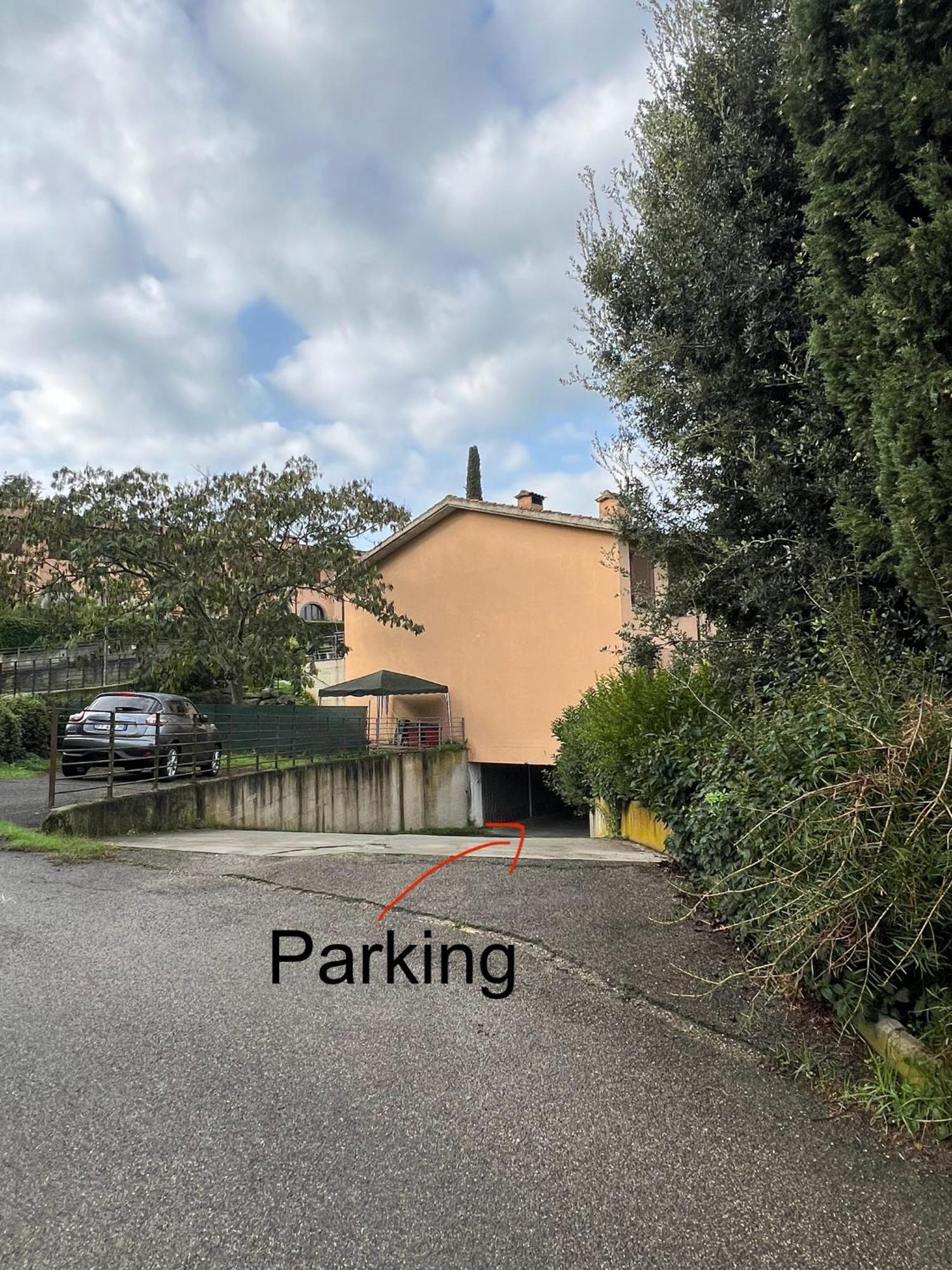 Casa Pruno Rosso